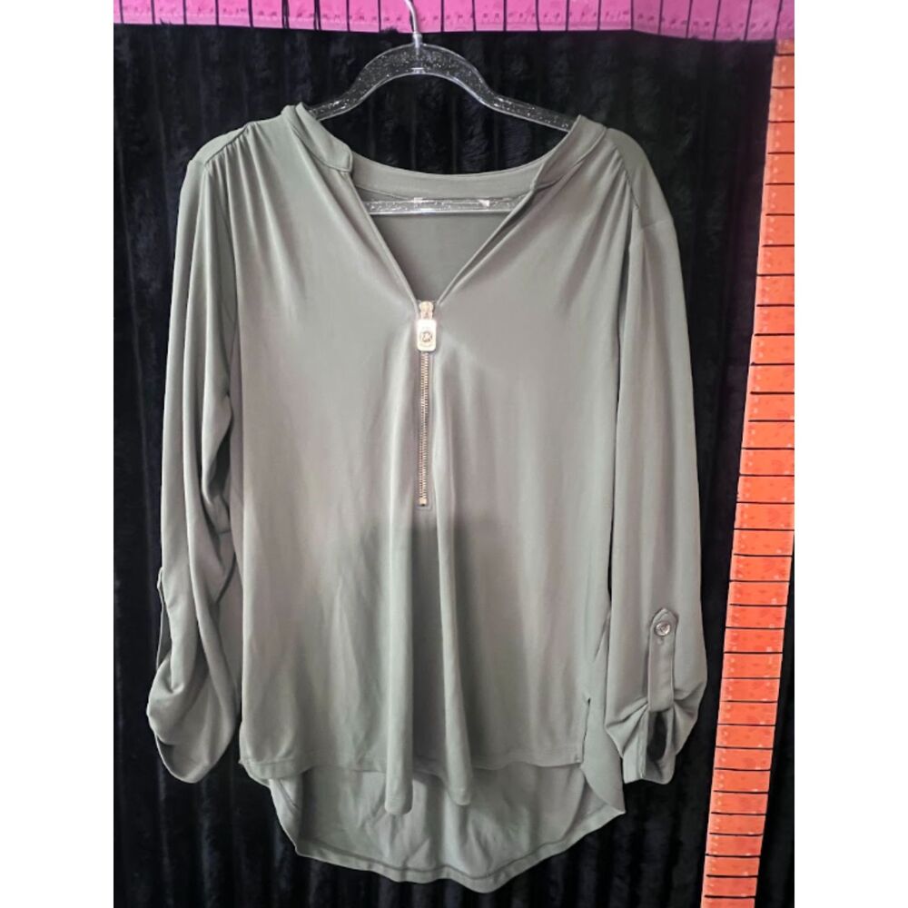 Michael Kors Women’s Sage Green Zip Front Blouse Roll Tab Sleeve Hi-Low Top